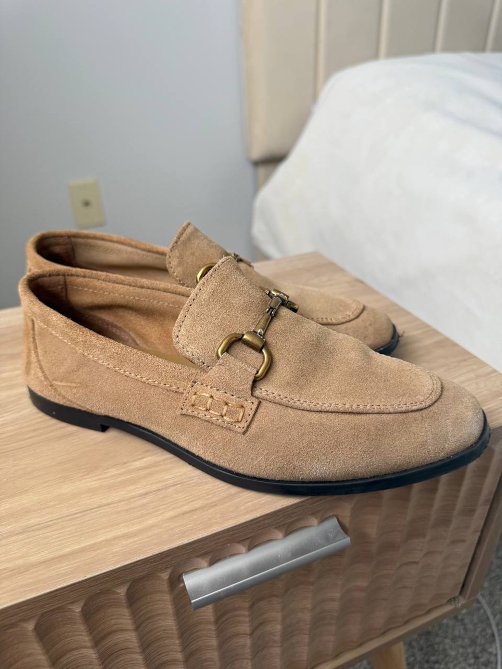 Reserved Women’s Beige Leather Loafers EU 37 US 7